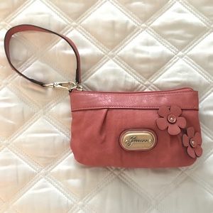 Pretty little wristlet bag!